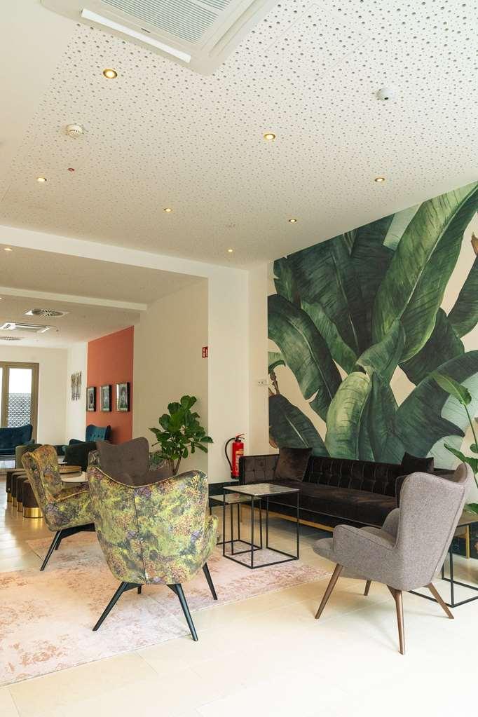 Hotel Gold Palais 3*